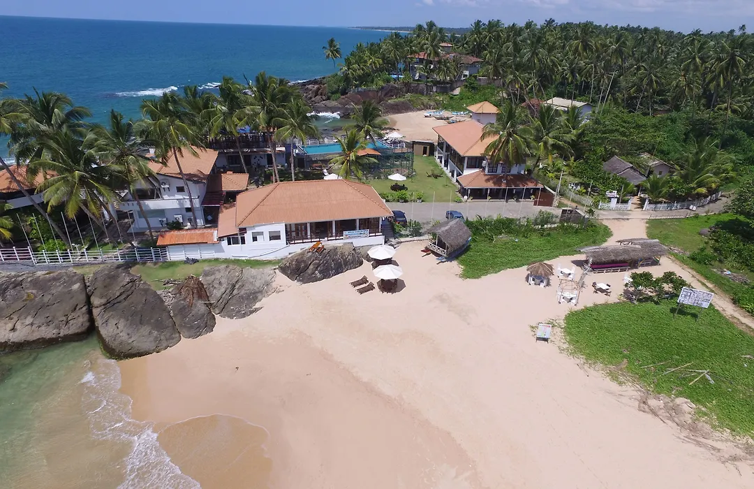White VIlla Resort-1